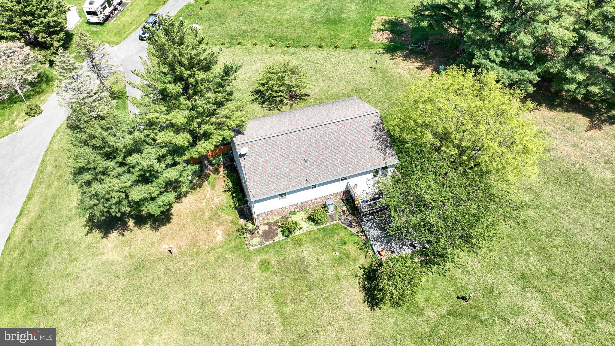 1404 Warehime Road Westminster, MD 21158 - Photo 4 of 30 Back From above