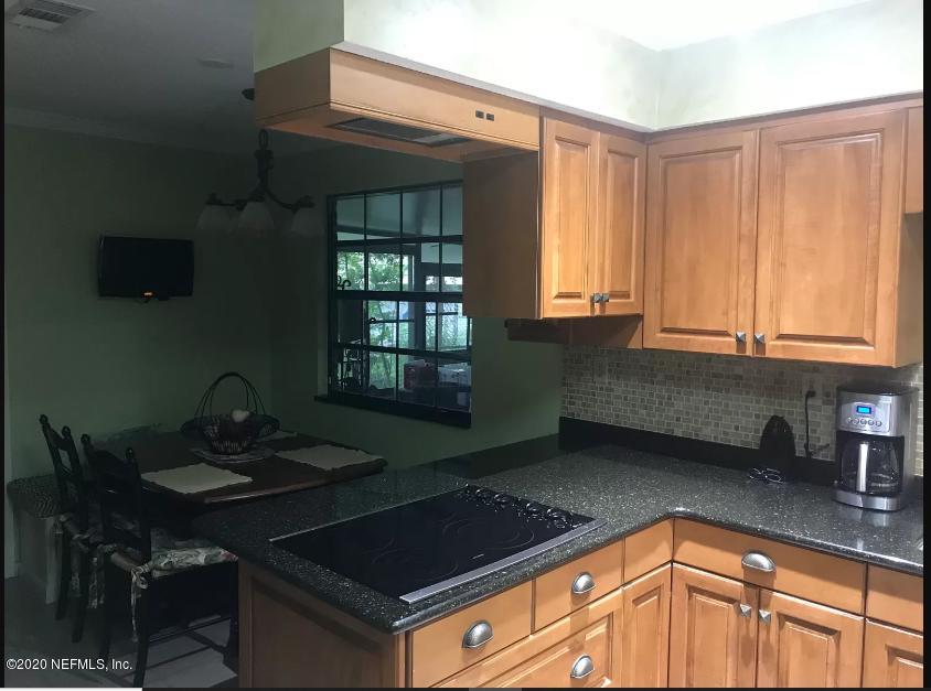 12001 Debarah Road Jacksonville, FL 32220 - Photo 6 of 13 kitchendeborah