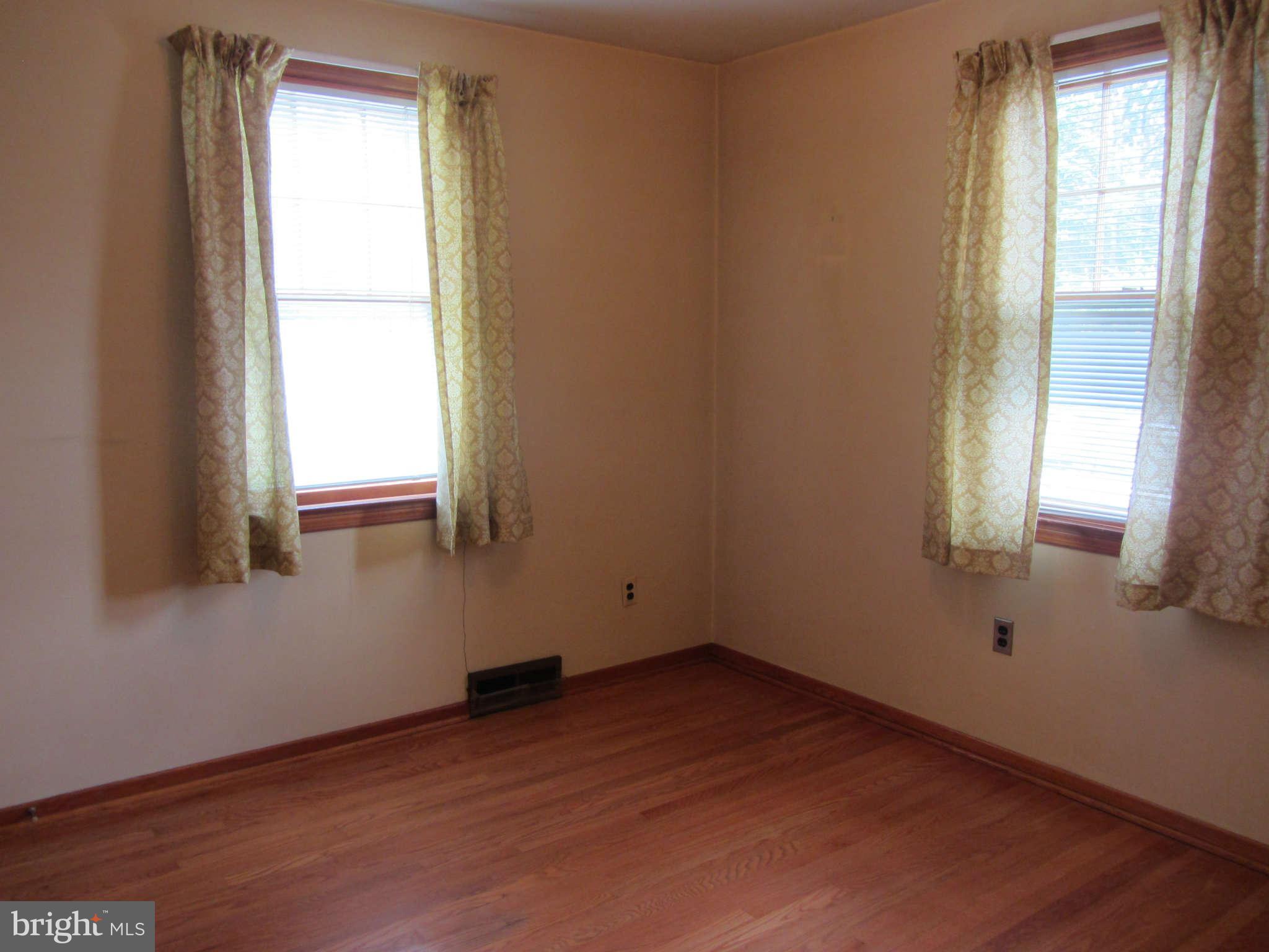 4603 Raspe Avenue Baltimore, MD 21206 - Photo 6 of 16 Bedroom Two