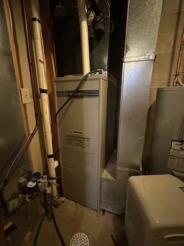 $139,000 | 623 12th Street, Windom, MN 56101