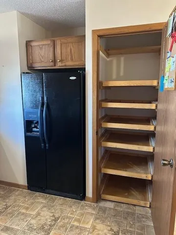 $139,000 | 623 12th Street, Windom, MN 56101