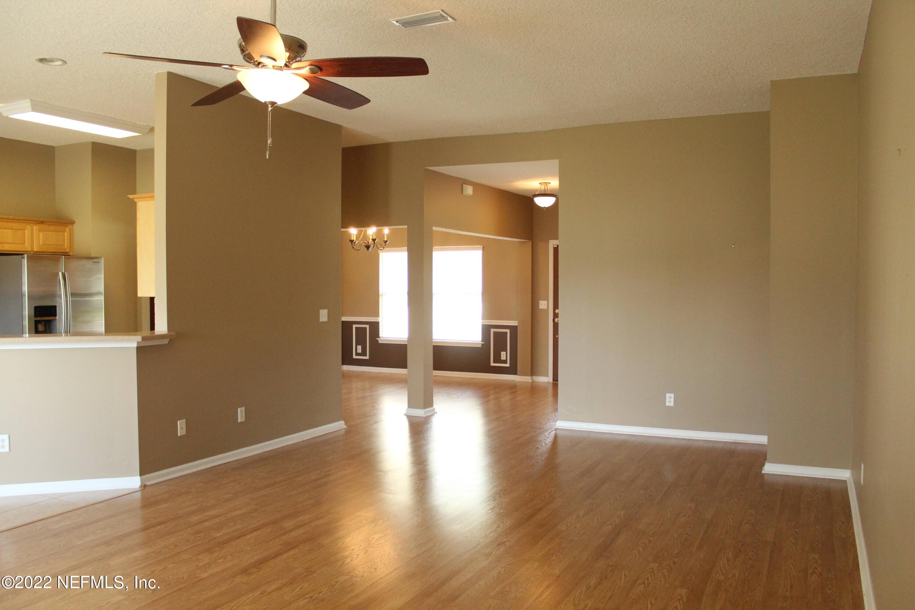 2856 Longleaf Ranch Circle Middleburg, FL 32068 - Photo 16 of 43 IMG_7820