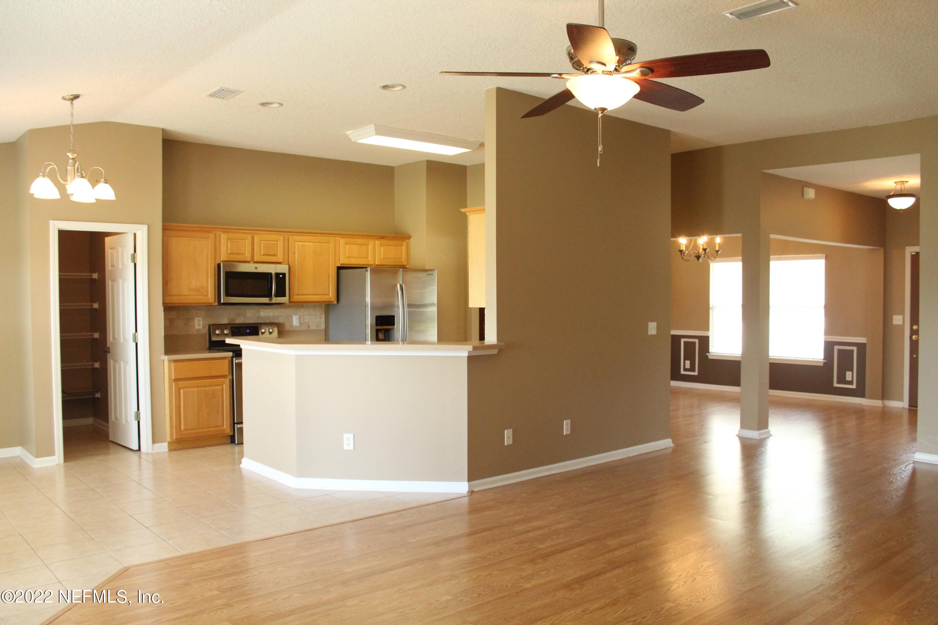 2856 Longleaf Ranch Circle Middleburg, FL 32068 - Photo 18 of 43 IMG_7819