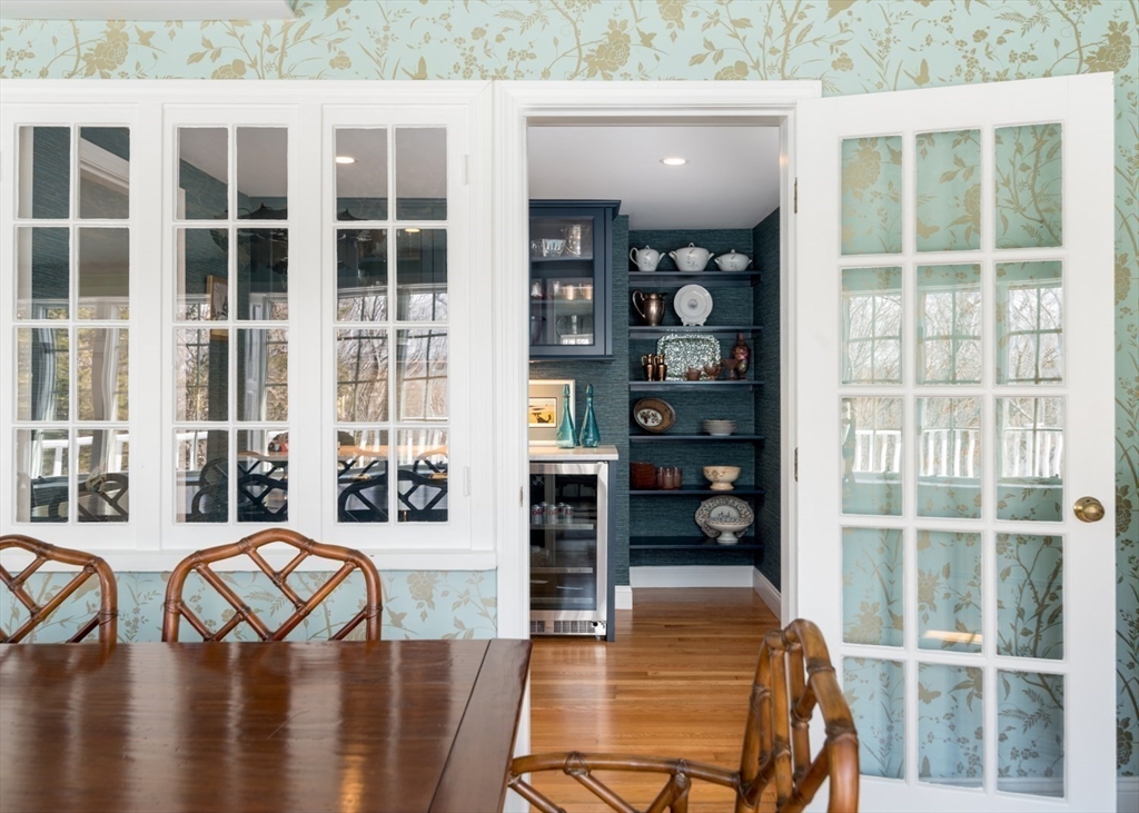 8 Rockwood Road Hingham, MA 02043 - Photo 9 of 27