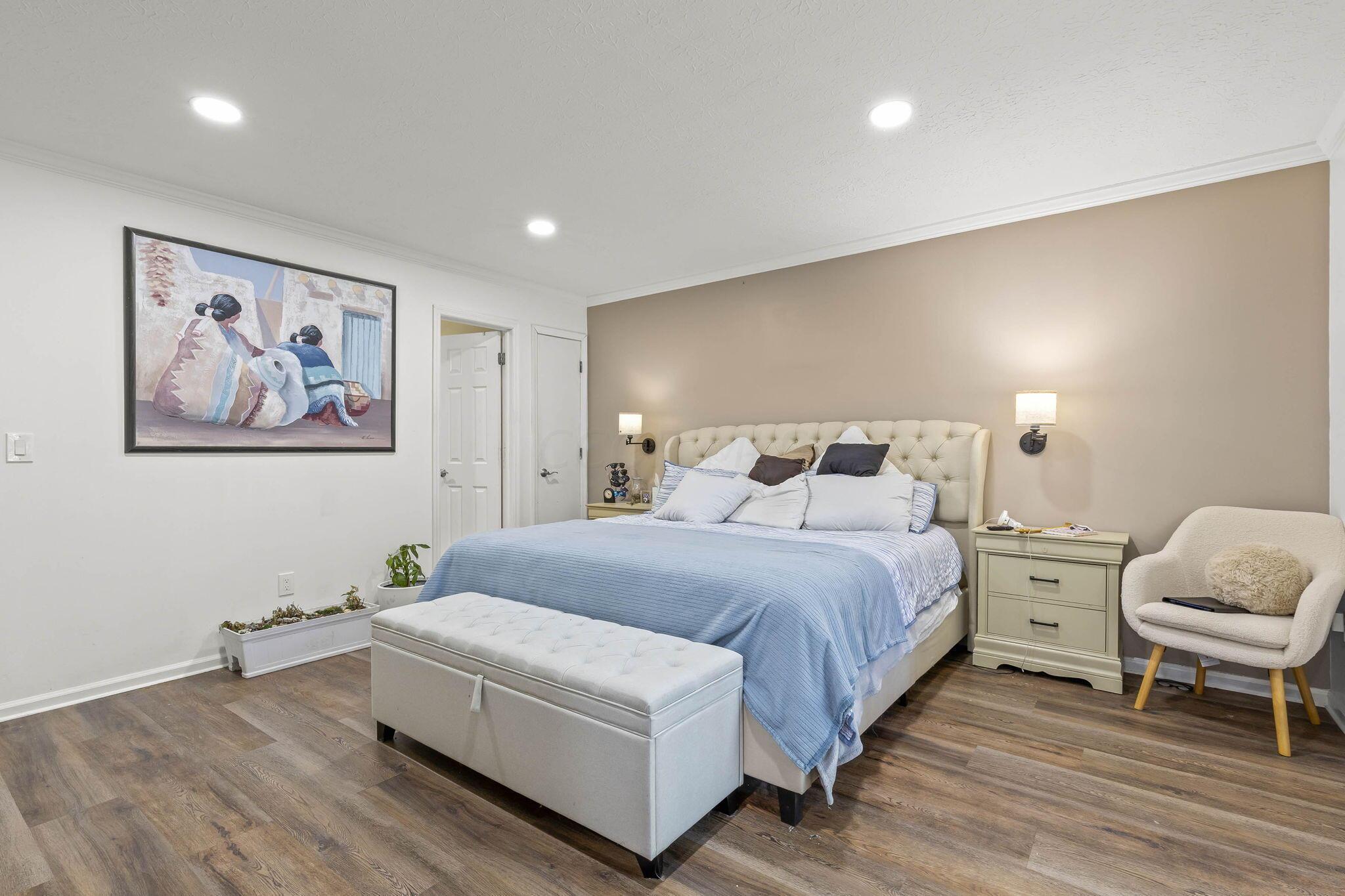 712 Cherrington Road Westerville, OH 43081 - Photo 21 of 45 Owner's Bedroom