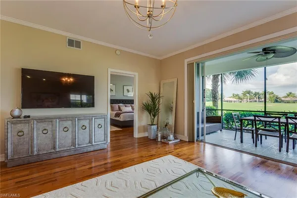 $9,000 | 8177 Saratoga Drive, Unit 1002, Naples, FL 34113