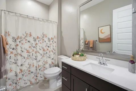 $888,000 | 32525 North 22nd Drive, Phoenix, AZ 85085