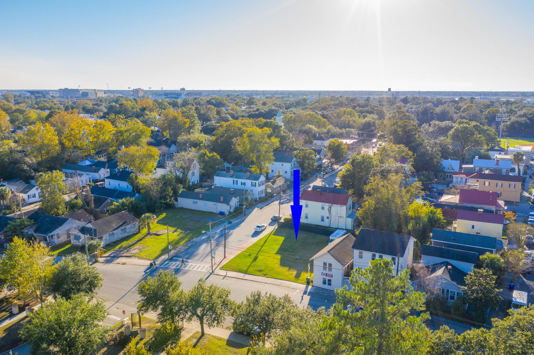 975 King Street Charleston, SC 29403 - Photo 11 of 17 DJI_0554.pdnmarker