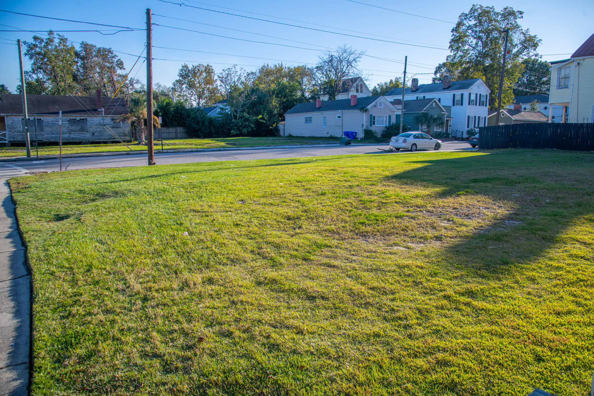 975 King Street Charleston, SC 29403 - Photo 17 of 17 DSC_1479