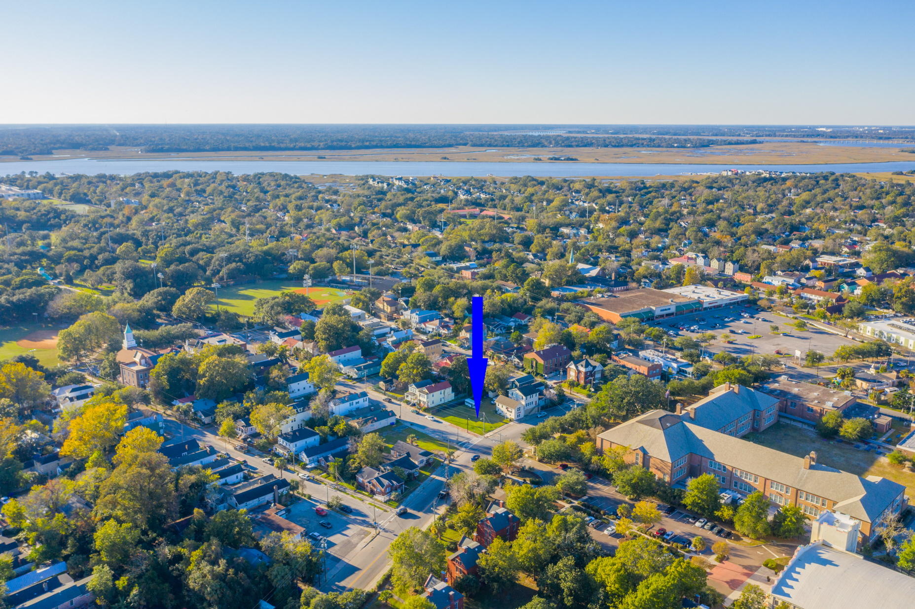 975 King Street Charleston, SC 29403 - Photo 10 of 17 DJI_0564.pdnmarker