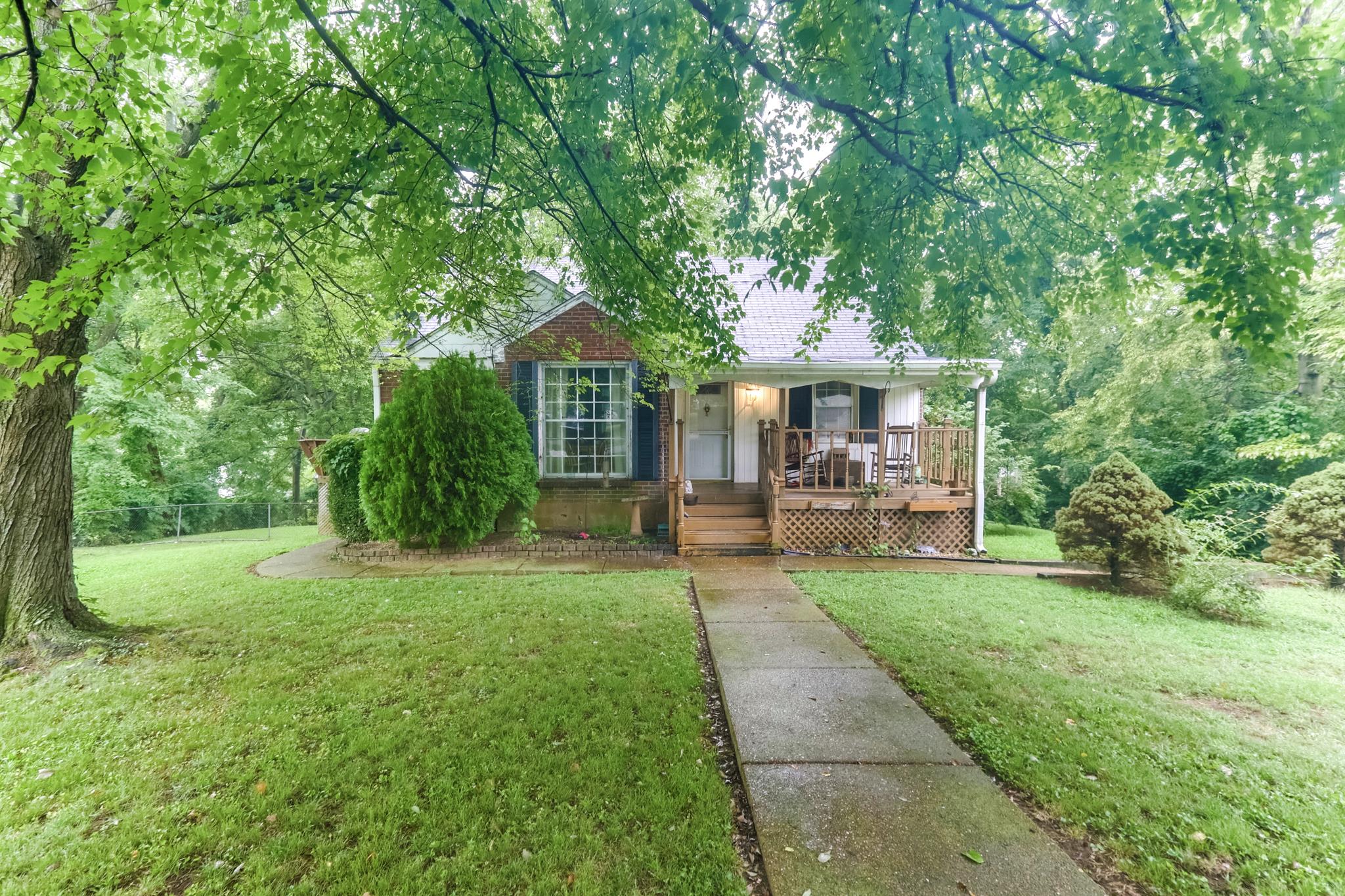 2816 Ennis Road Nashville, TN 37210 - Photo 1 of 13 Gallery Image 1