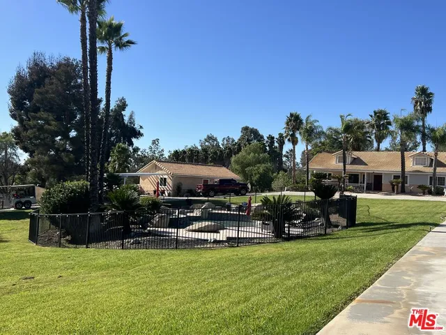 $4,695 | 37200 Glen Oaks Road, Unit 3, Temecula, CA 92592