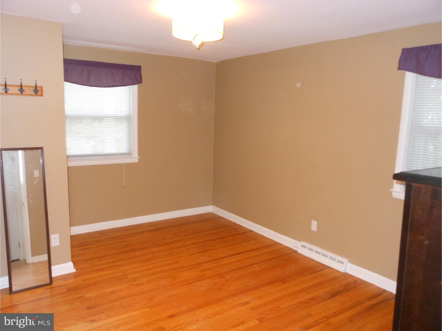 644 Crestwood Road Wayne, PA 19087 - Photo 11 of 19 Bedroom