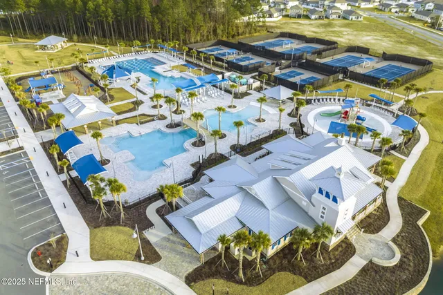 a view of outdoor space with entertaining space