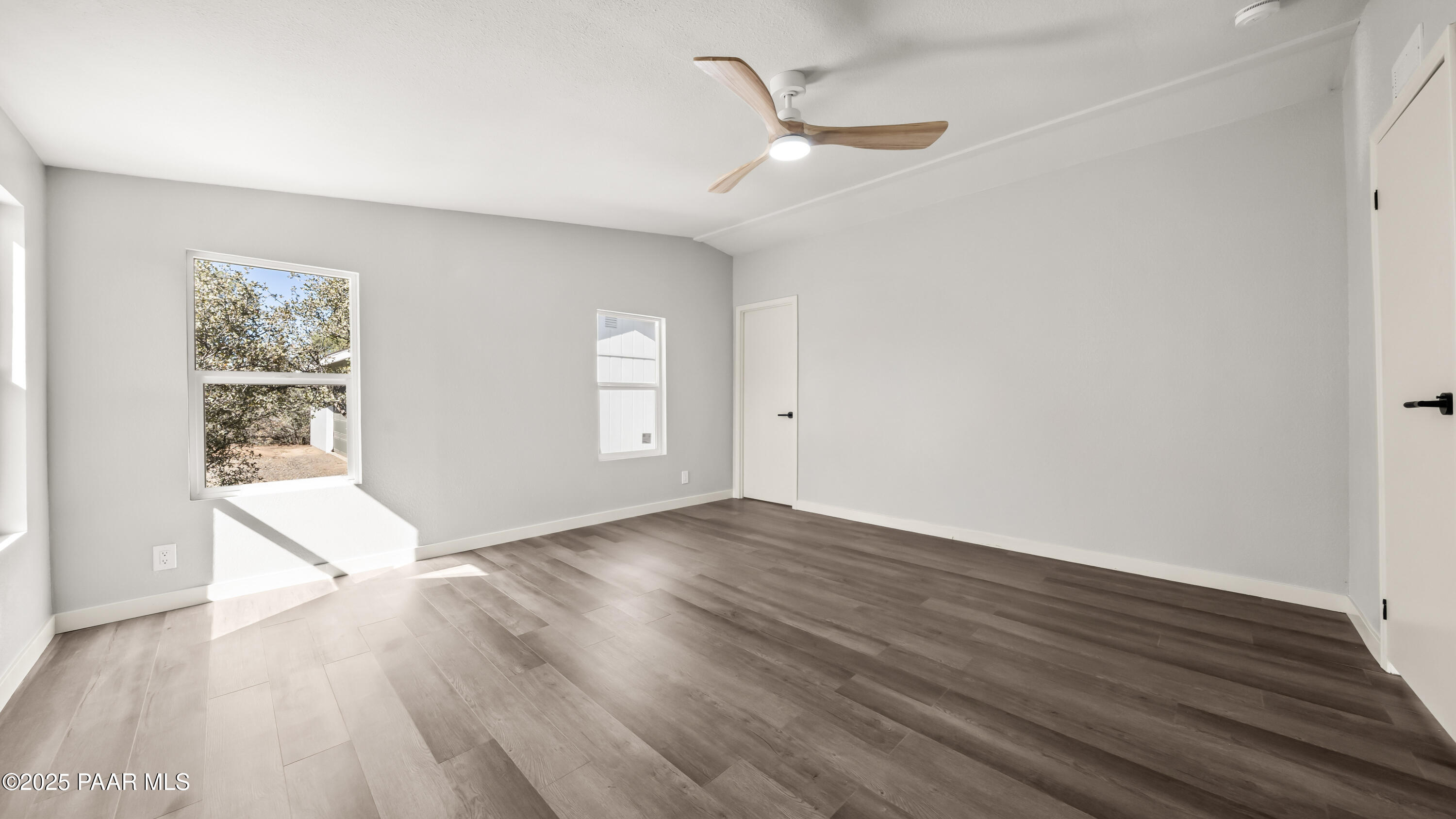 6635 North Double Tree Road Prescott, AZ 86305 - Photo 33 of 69 master bed room 2 - Copy (2)