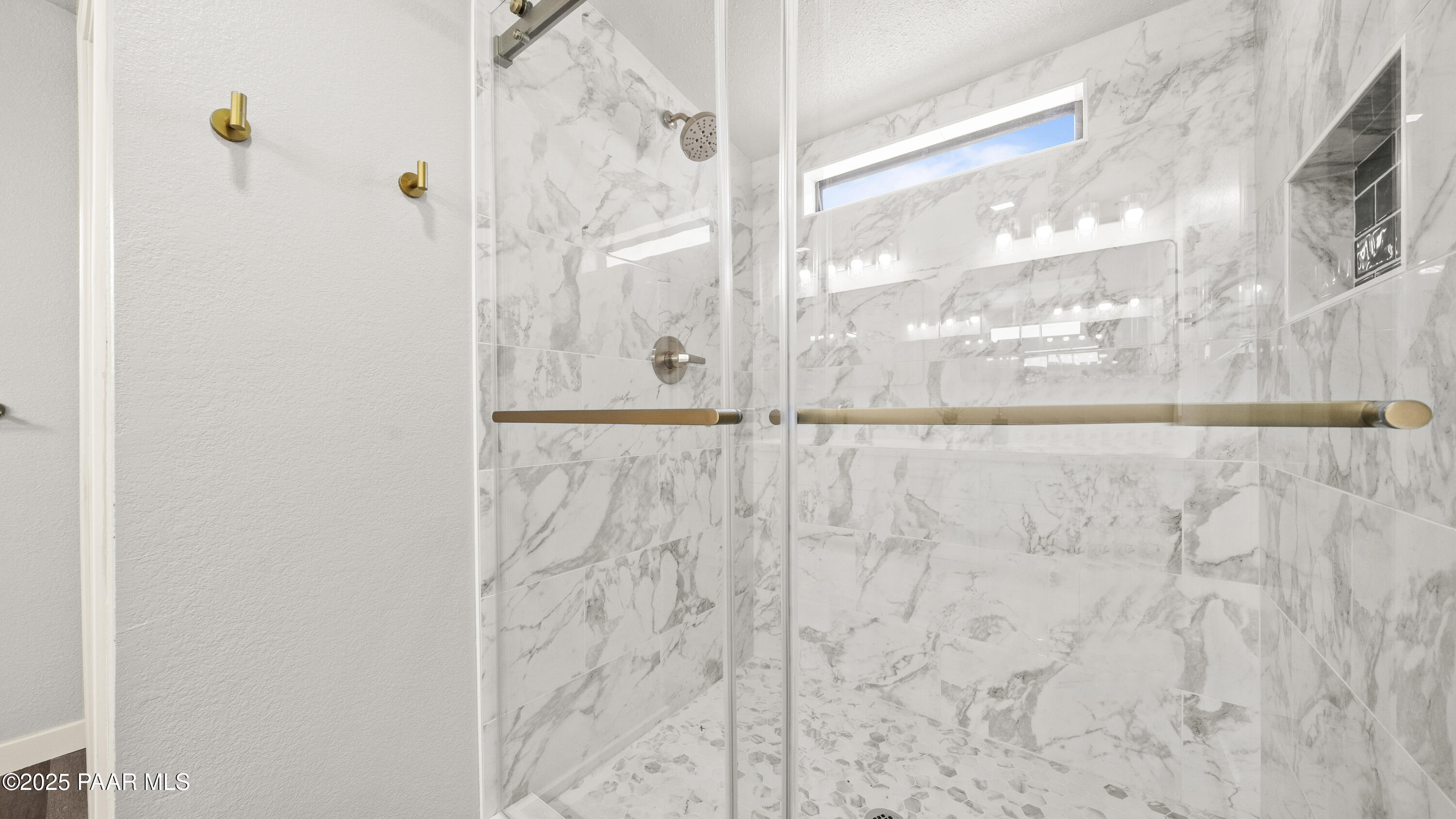 6635 North Double Tree Road Prescott, AZ 86305 - Photo 44 of 69 master shower 2 - Copy