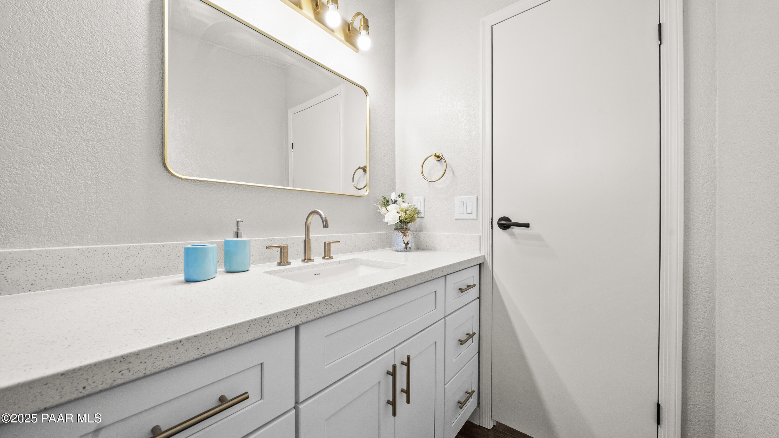 6635 North Double Tree Road Prescott, AZ 86305 - Photo 54 of 69 a bathroom with a sink and a mirror