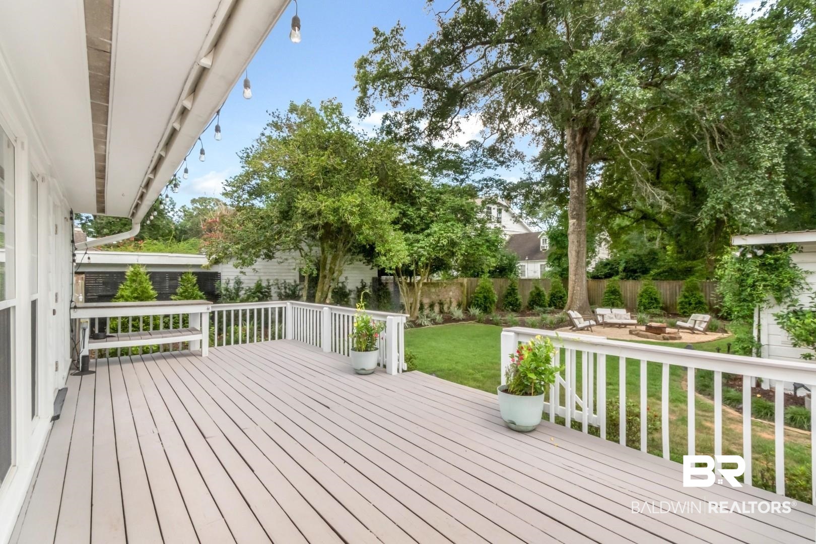 2009 Old Shell Road Mobile, AL 36607 - Photo 43 of 55