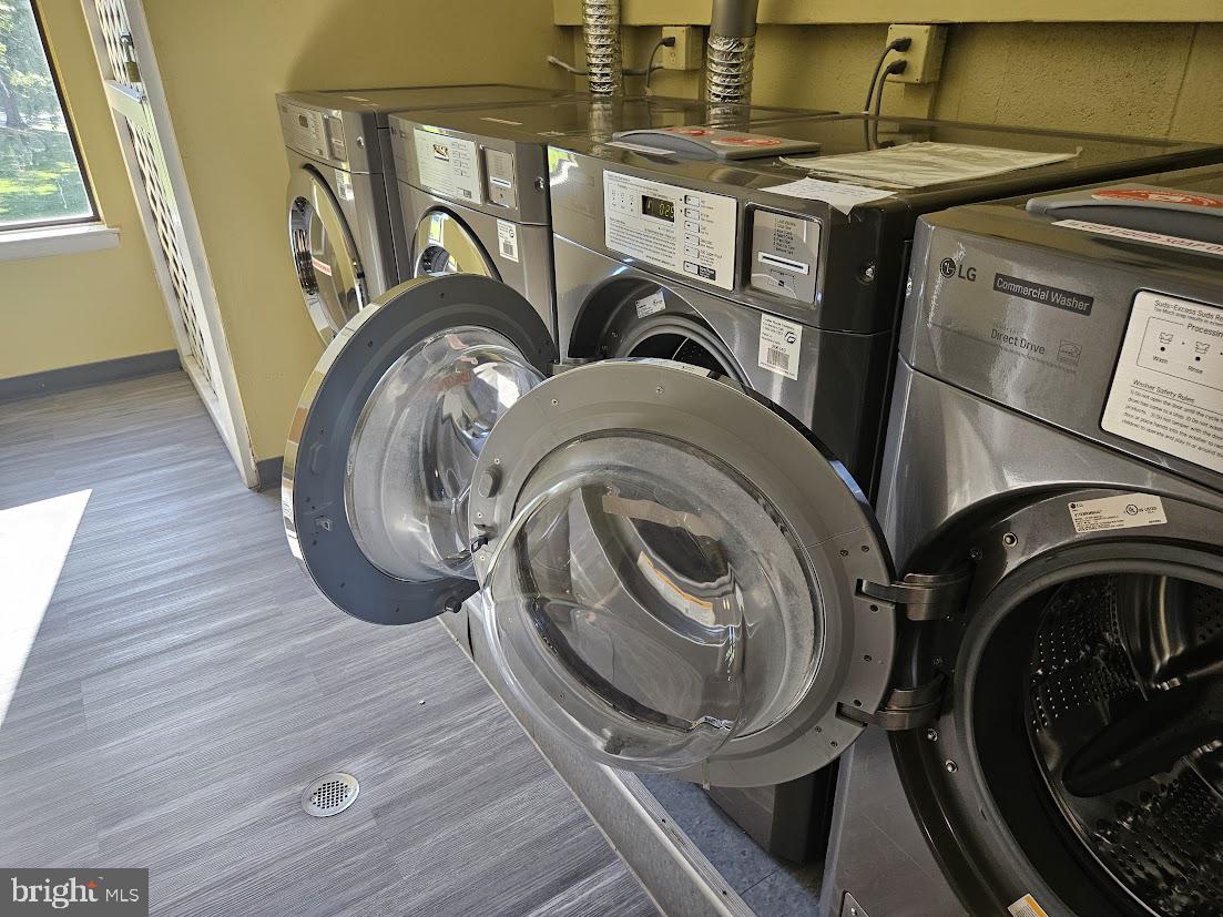 9653 White Acre Road, Unit B3 Columbia, MD 21045 - Photo 3 of 14 Laundry room