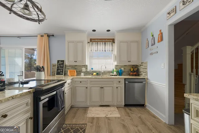 $319,900 | 1287 South River Oaks Drive, Blackshear, GA 31516