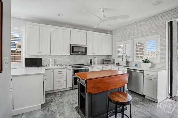 $4,800 | 10 Dame Kathryn Drive, Savannah, GA 31411