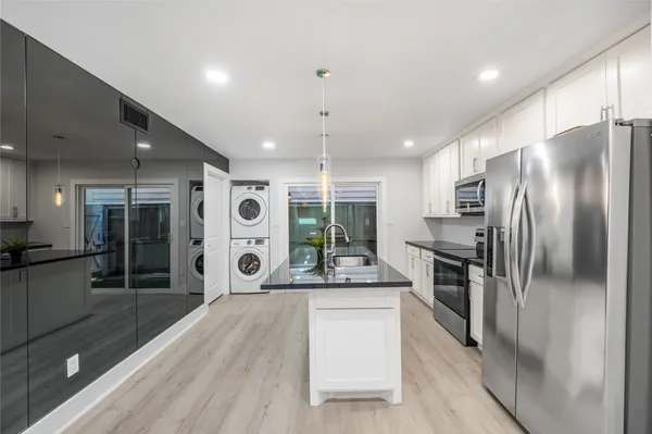 $1,675 | 1418 Vermont Street, Unit 1, Houston, TX 77006