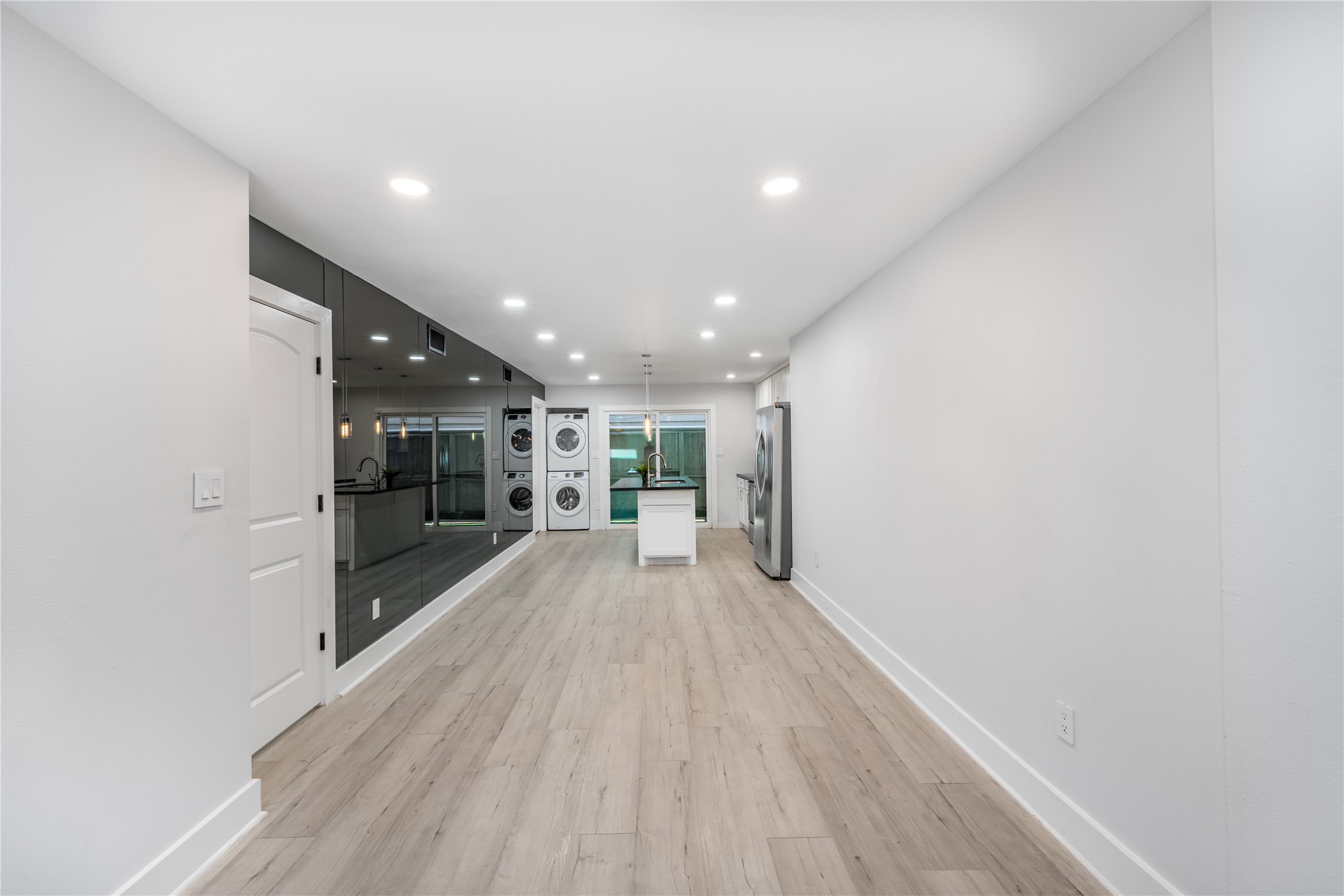 1418 Vermont Street, Unit 1 Houston, TX 77006 - Photo 5 of 17