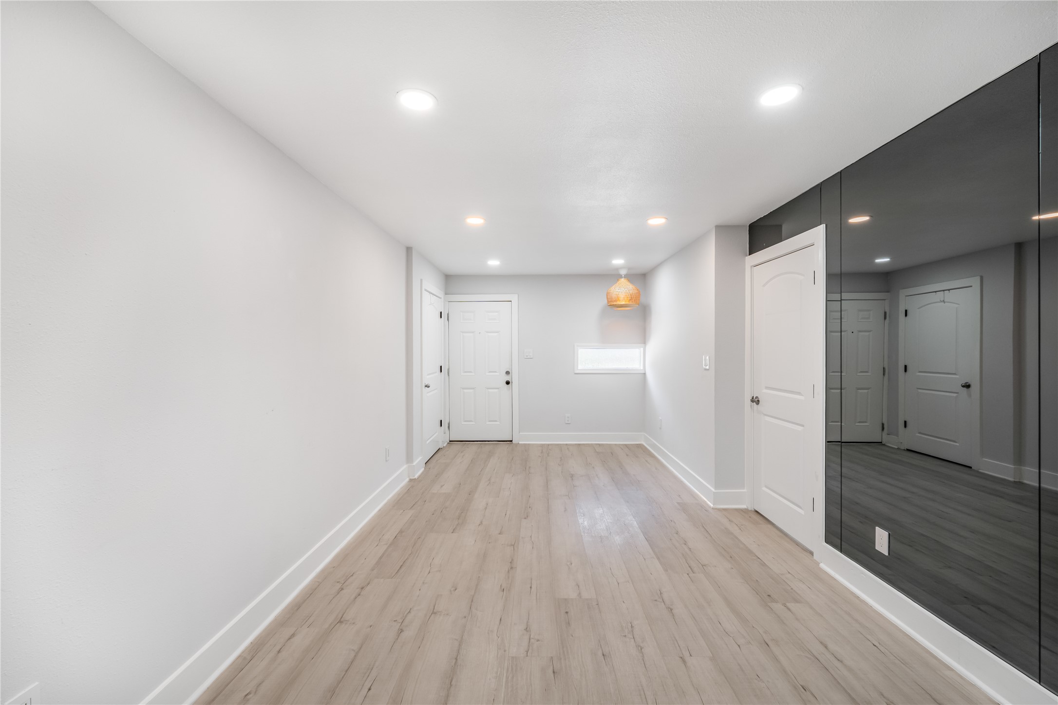 1418 Vermont Street, Unit 1 Houston, TX 77006 - Photo 6 of 17