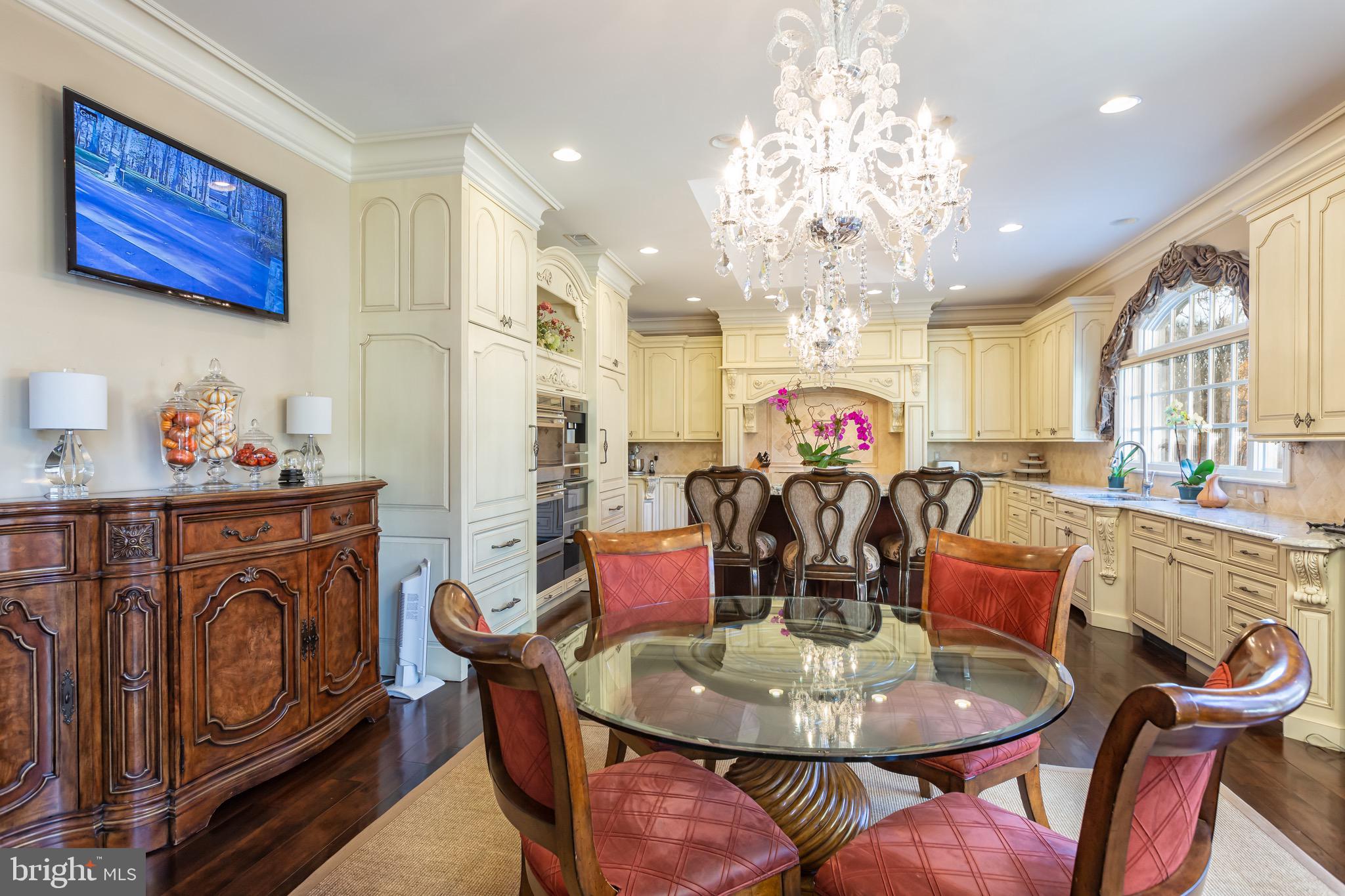 8548 A Georgetown Pike McLean, VA 22102 - Photo 18 of 49 Kitchen