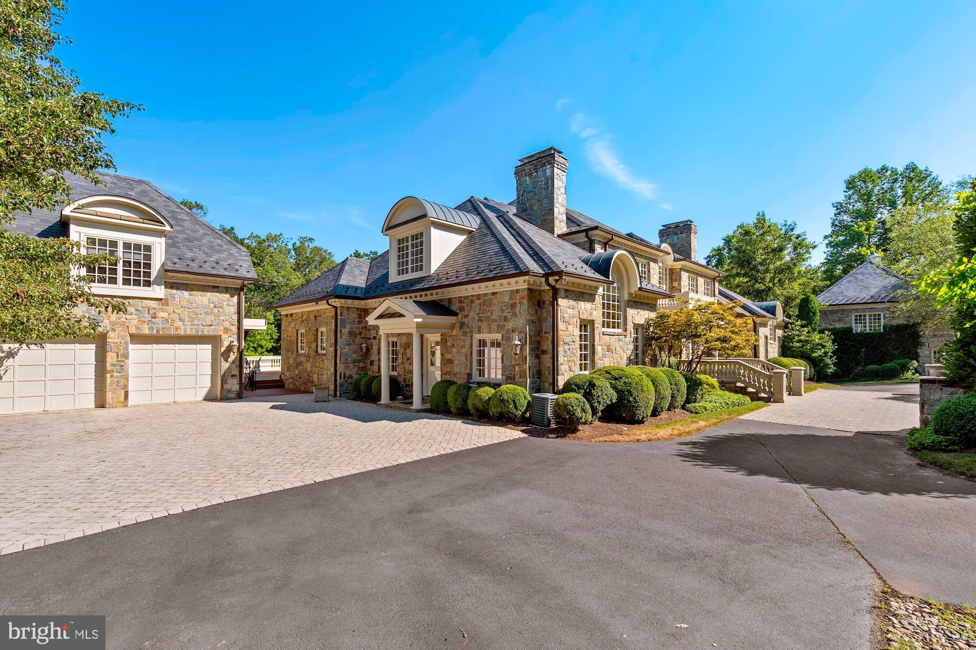 8548 A Georgetown Pike McLean, VA 22102 - Photo 3 of 49 Front Exterior