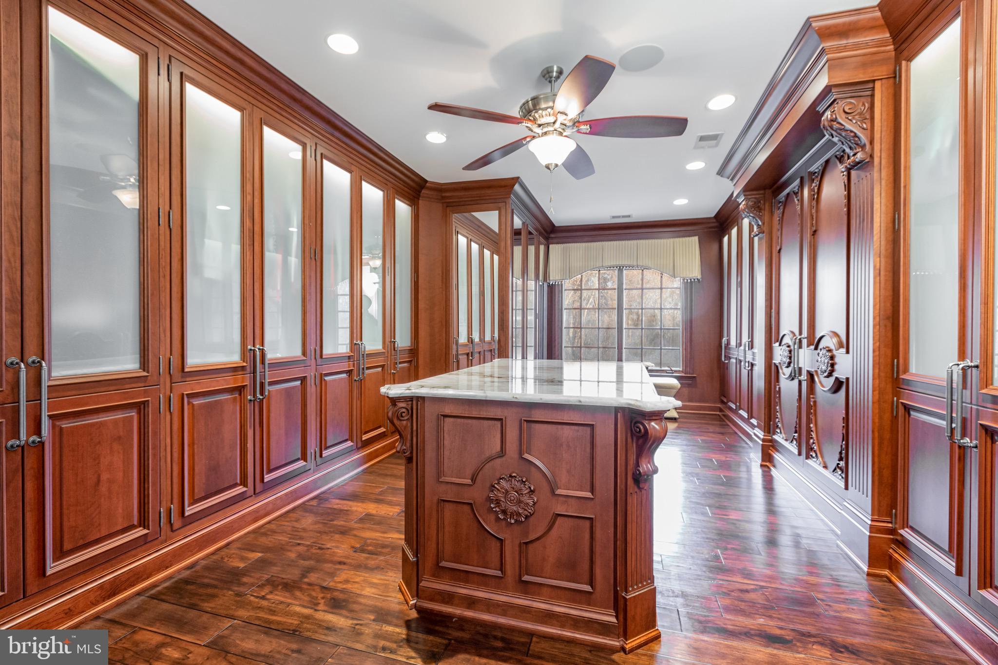 8548 A Georgetown Pike McLean, VA 22102 - Photo 31 of 49 Primary Closet