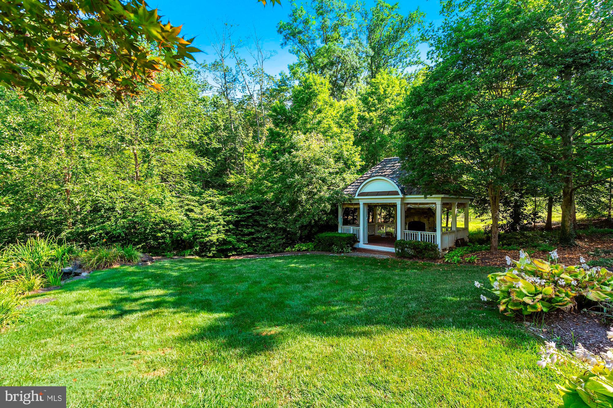 8548 A Georgetown Pike McLean, VA 22102 - Photo 42 of 49 Gazebo