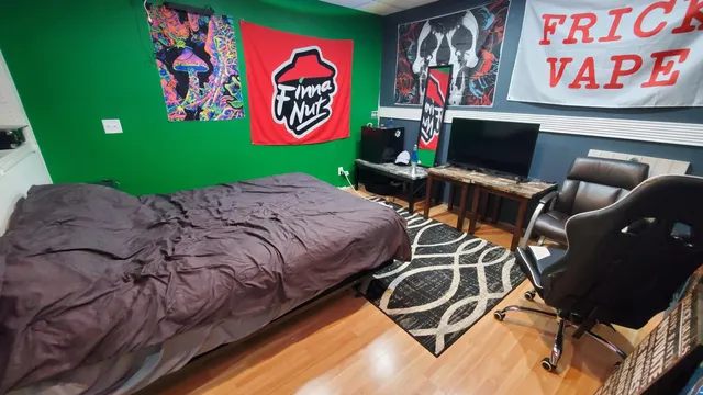 $279,900 | 128 Wooden Key Drive, Houghton Lake, MI 48629