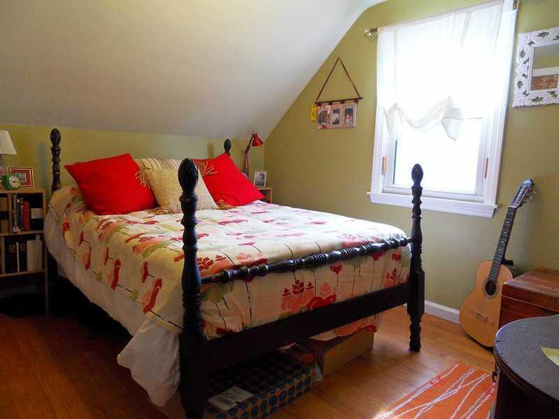 14 Justamere Road Brunswick, ME 04011 - Photo 15 of 20 Bedroom.