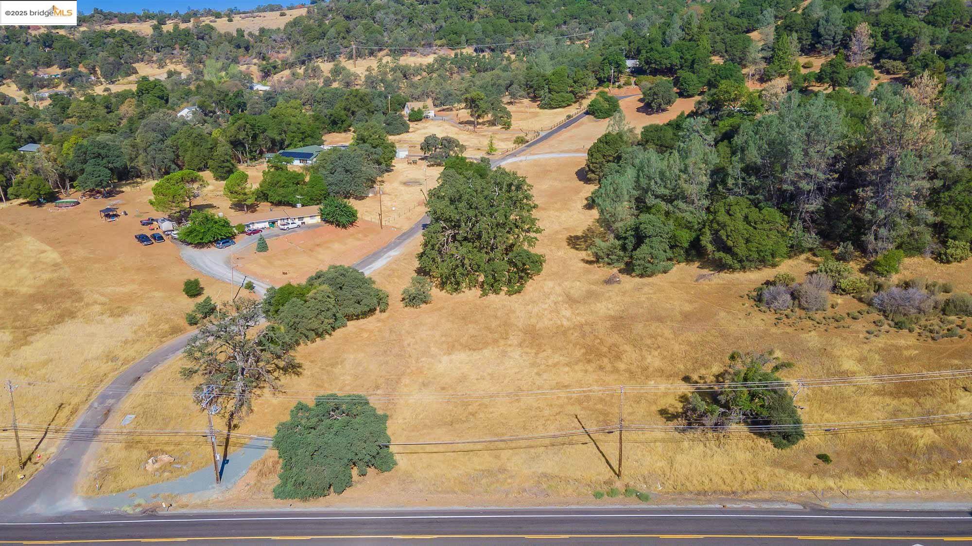 0 Sturgis Road Sonora, CA 95370 - Photo 8 of 18 a view of a yard with pathway
