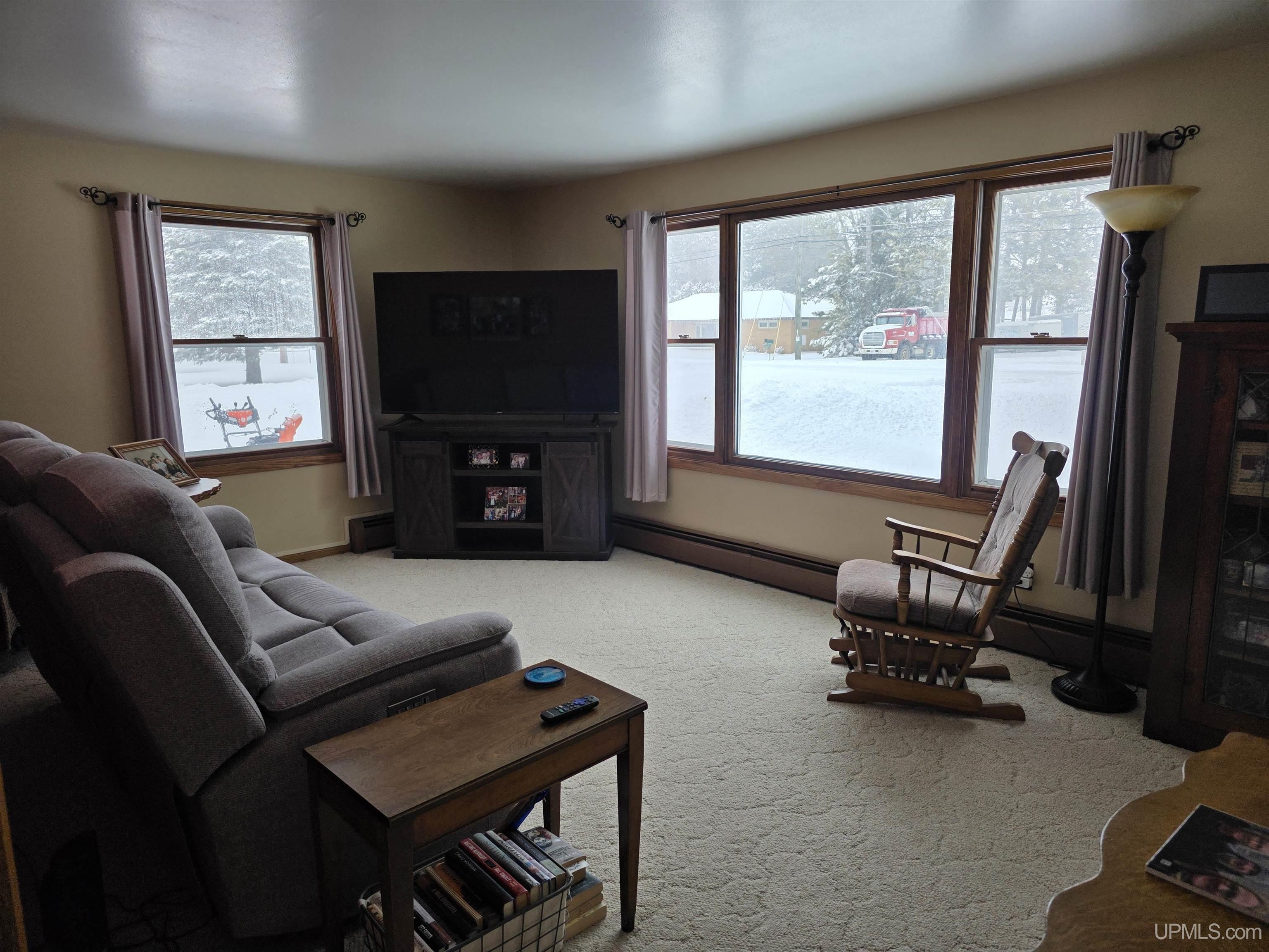 4849 Danforth Road Escanaba, MI 49829 - Photo 2 of 7