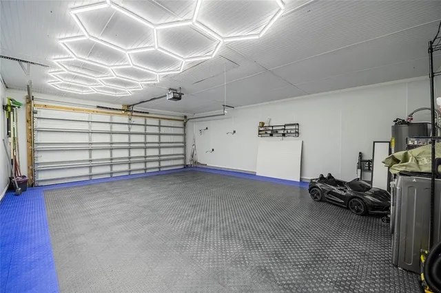 a view of a garage room