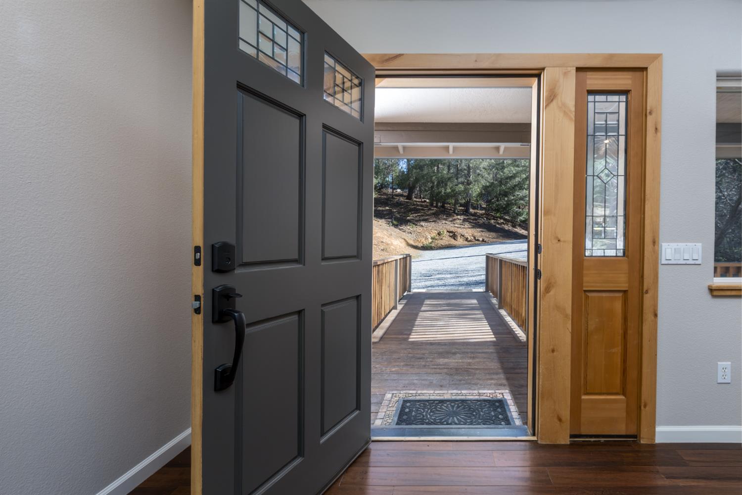 6680 Diablo View Court Placerville, CA 95667 - Photo 8 of 44