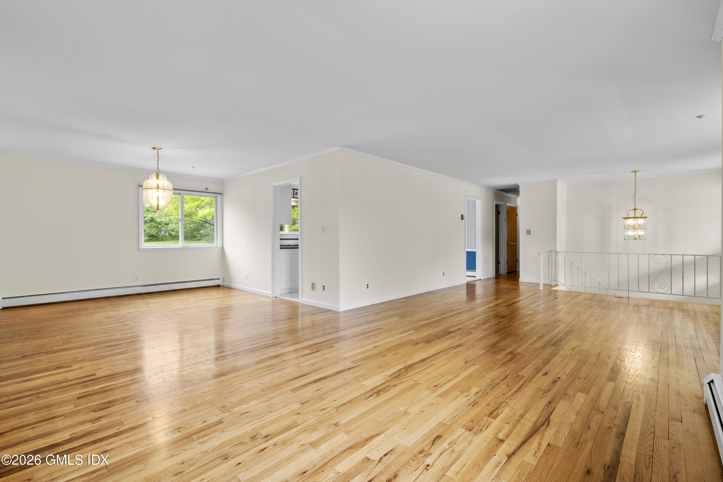 61 Angus Road North, Unit NORTH Greenwich, CT 06831 - Photo 4 of 25 Living Room - Dining Room