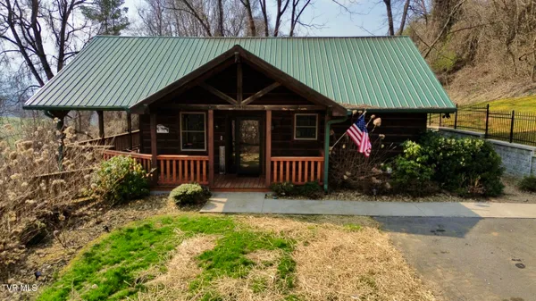 $575,000 | 31936 Faith Way, Meadowview, VA 24361