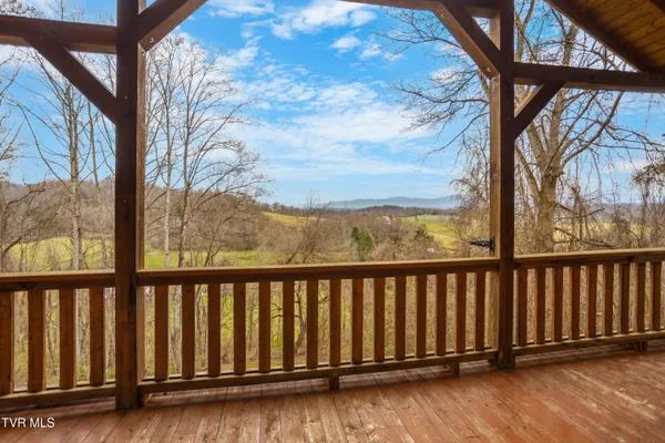 $575,000 | 31936 Faith Way, Meadowview, VA 24361