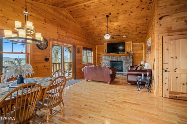 $575,000 | 31936 Faith Way, Meadowview, VA 24361