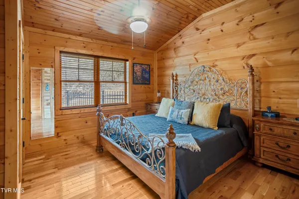 $575,000 | 31936 Faith Way, Meadowview, VA 24361