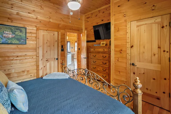 $575,000 | 31936 Faith Way, Meadowview, VA 24361