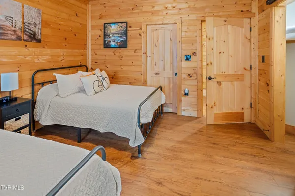 $575,000 | 31936 Faith Way, Meadowview, VA 24361