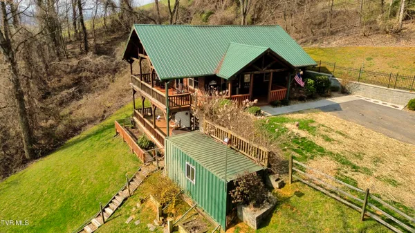 $575,000 | 31936 Faith Way, Meadowview, VA 24361