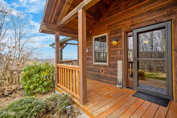 $575,000 | 31936 Faith Way, Meadowview, VA 24361