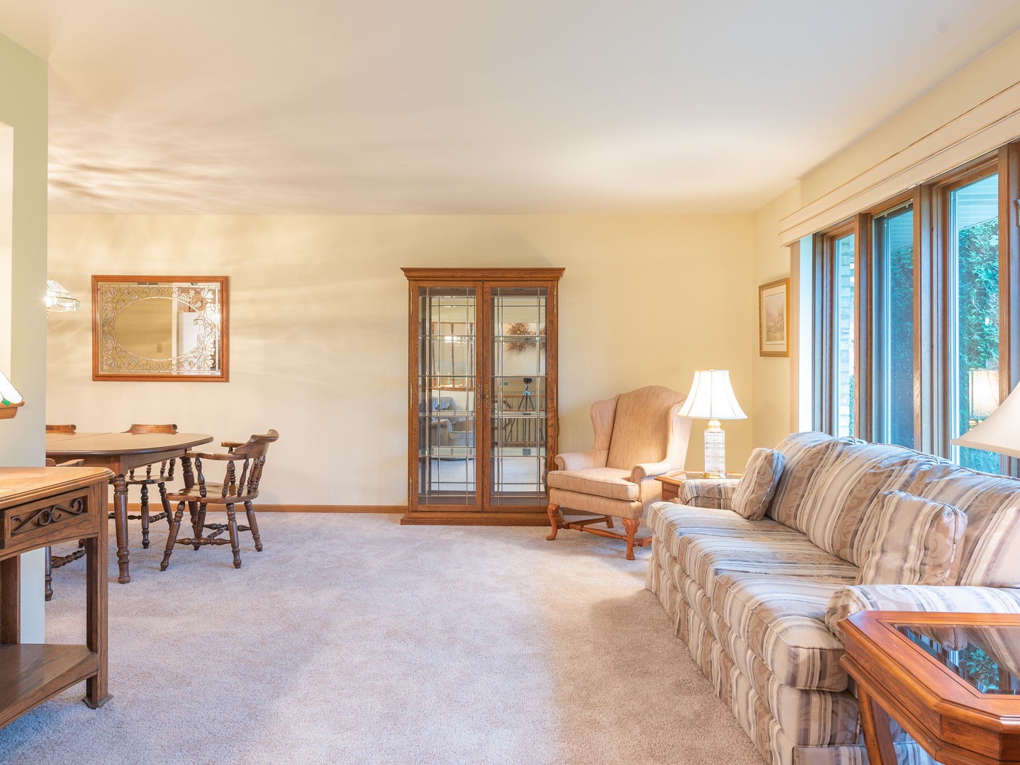 17841 Maine Court Orland Park, IL 60467 - Photo 9 of 29 a living room with furniture and a large window