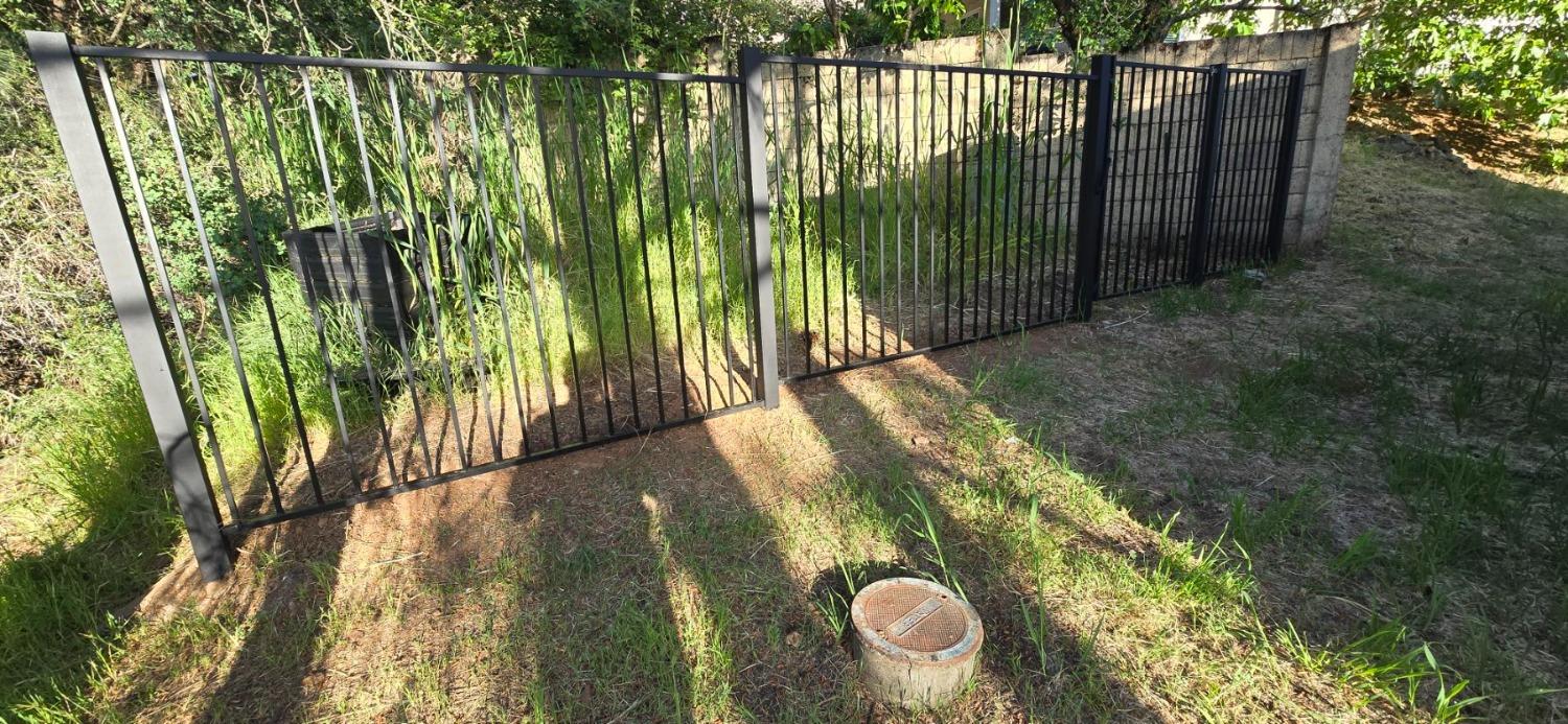0 2059 Bell Road Auburn, CA 95603 - Photo 13 of 40 a view of outdoor space and garden