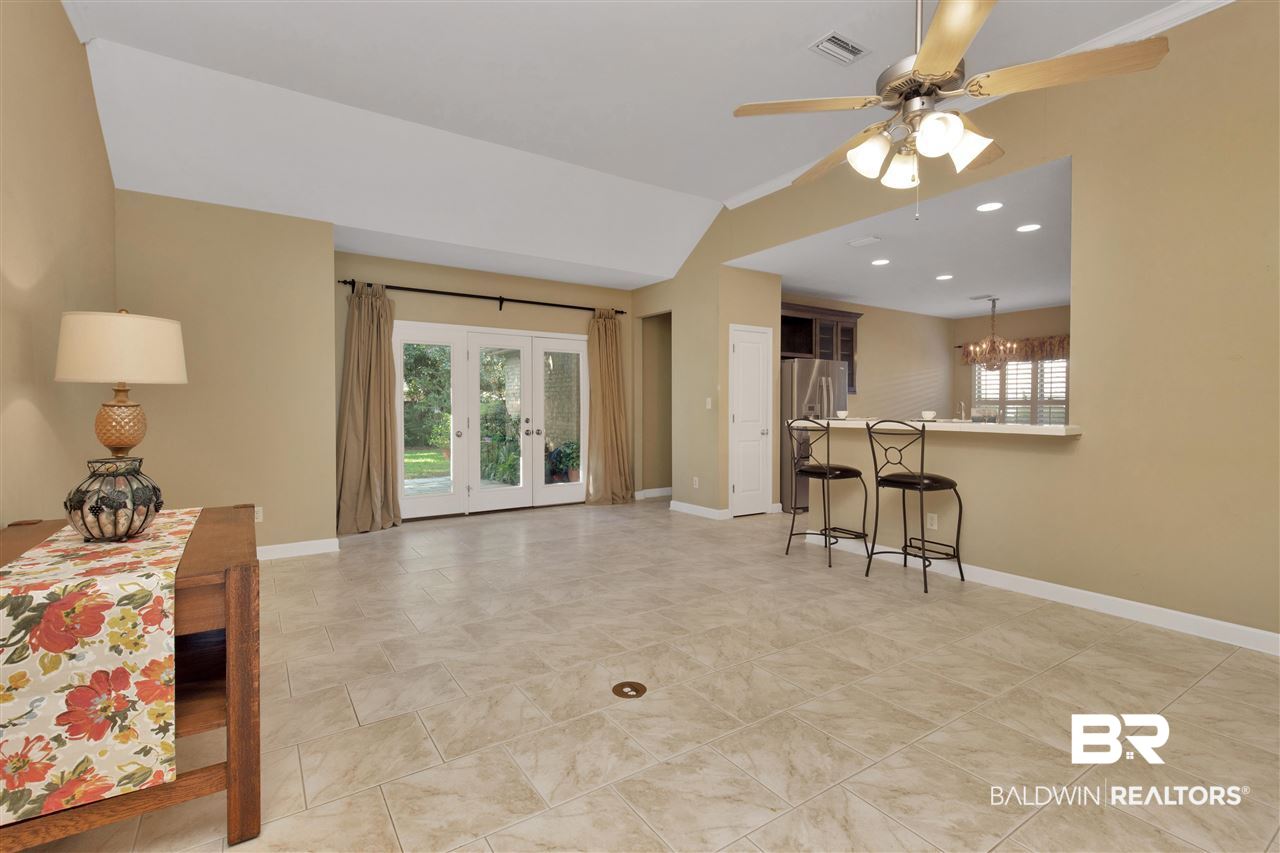 10567 South South Loop Fairhope, AL 36532 - Photo 10 of 39
